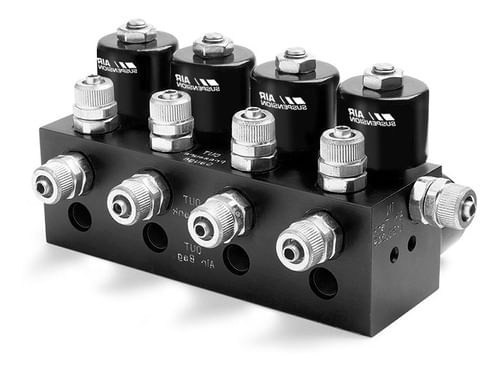 Bloco De Valvulas 8mm Para Kit Ar Promocao Azul Ou Preto