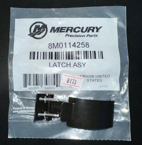 Trava Do Capô Mercury 3.3hp Original 8m0114258