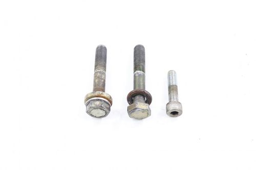 Parafuso Suporte Motor Suzuki Gsxr 750 Srad 2006-2007
