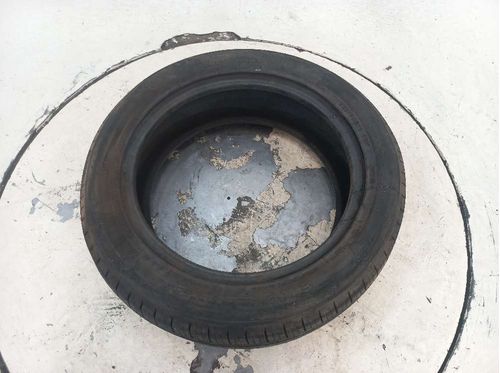 PNEU APTANY 225/55R18 98V RADIAL
