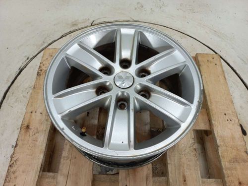 RODA DE LIGA LEVE TRAS DIREITA MITSUBISHI L200 3.2 2009