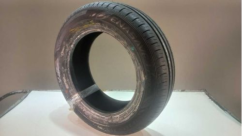 PNEU DUNLOP 175/65R14 82 RADIAL