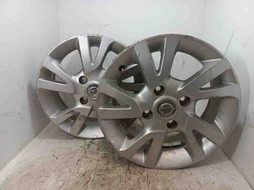 PAR DE RODAS ARO 15 NISSAN LIVINA 1.8 2013