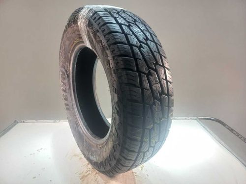 PNEU DELINTE 205/70R15 96H RADIAL