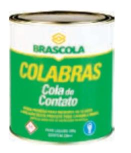 Cola Universal 200G Lata